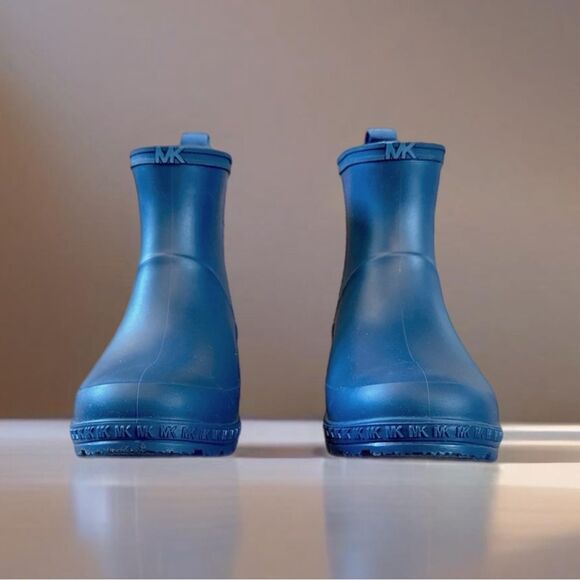 Michael Kors Mac Rain Bootie in River Blue - Picture 9 of 16